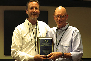 Jock Lauterer receives Roots Journalism Award